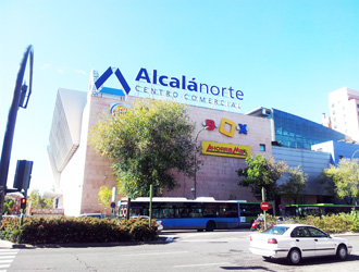 Arquitecto Madrid licencia cambio carteles Alcalá Norte